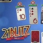 Interfejs gry karcianej z kartami i wynikami w górnej części oraz logo 21 Blitz na niebieskim tle