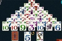 Graj w klasyczną grę Pyramid Solitaire online