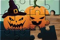 Relaksująca gra układanka z obrazkami o tematyce Halloweenowej