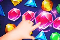 Jewel Crunch to gra typu match-3 z ładną grafiką i wieloma poziomami