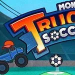 Dwa niebieskie monster trucki z piłką do piłki nożnej na tle stadionu, z kolorowym napisem na górze