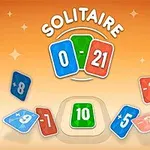 Kolorowe karty z liczbami i symbolami plus oraz minus na pomarańczowym tle z napisem Solitaire