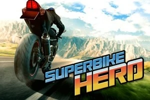 Motocykl jadący po krętej drodze z napisem SUPERBIKE HERO na tle górskiego krajobrazu