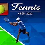 Mężczyzna w białej czapce i koszulce gra w tenisa na kolorowym korcie, a nad nim widnieje napis Tennis Open 2020
