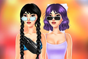 Dwie stylizowane kobiety w okularach przeciwsłonecznych, jedna z długimi czarnymi warkoczami i torebką na ramię, druga z krótkimi fioletowymi włosami w jasnej sukience, na rozmytym kolorowym tle